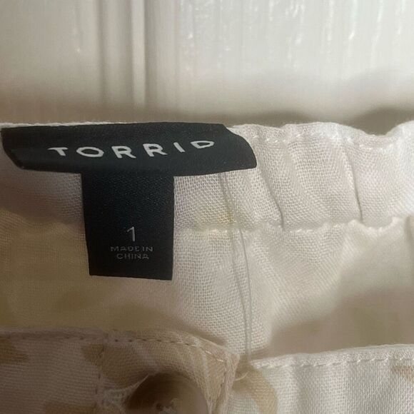 Torrid 1 Daisy Daydream Tank Top Sz 1X 14 - 16 Tan White Floral - Picture 5 of 12